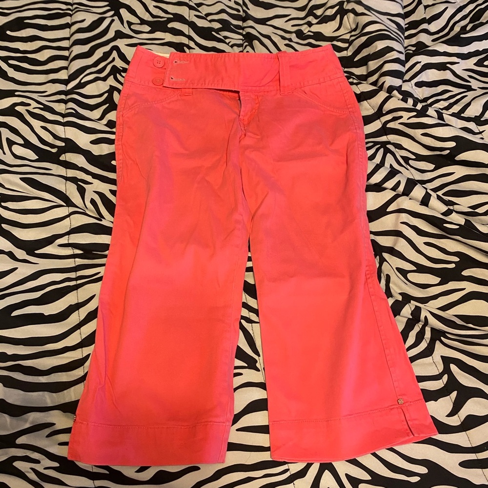 Chino capris